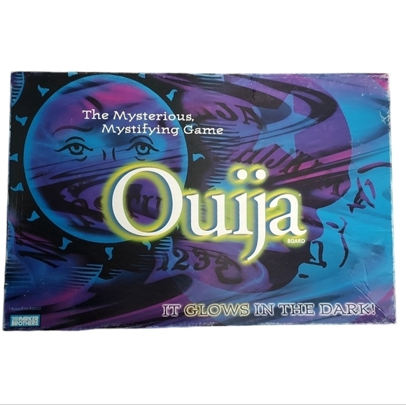 Parker Brothers Other - Vintage Ouija board Glows In The Dark 1998
